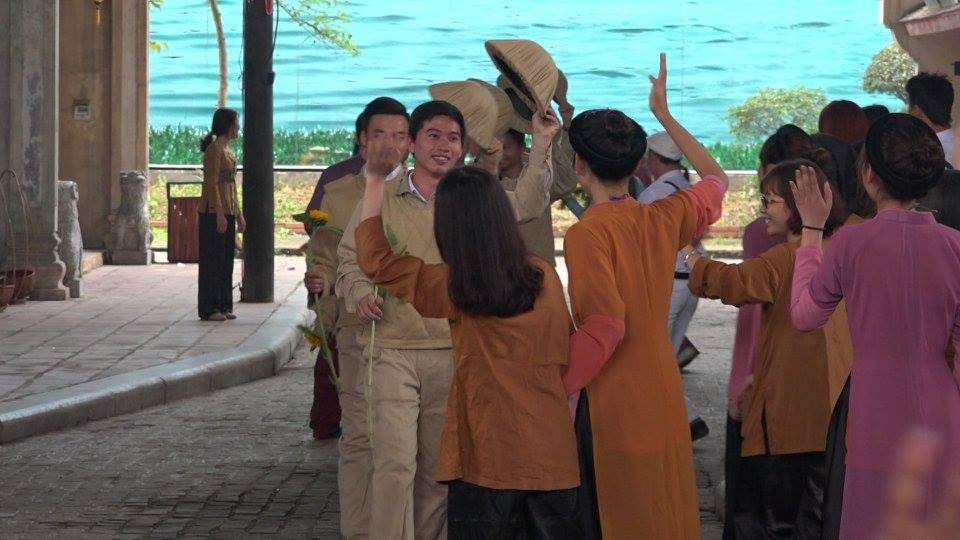 Bai hat 'Bo doi ve lang' ba hat tang ong trong dam cuoi hinh anh