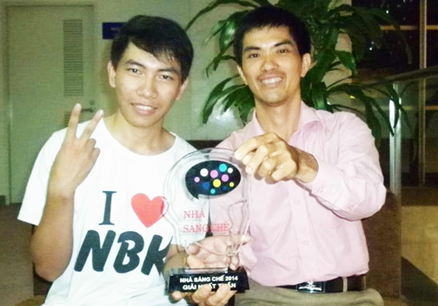 Thí nghiệm sóng nhạc lửa ảnh 1 Thi nghiem song nhac lua anh 1