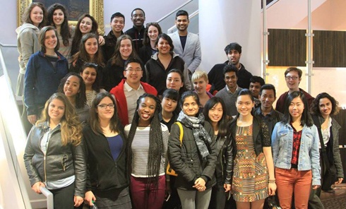 Tu chu dai hoc My anh 1