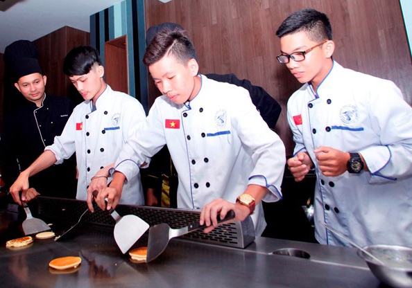 Giau bang do di hoc nghe hinh anh