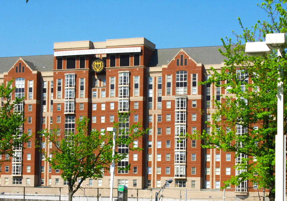 truong dai hoc dau tu anh 8