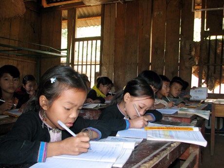 học tiếng Anh ở vùng cao ảnh 2 hoc tieng Anh o vung cao anh 2