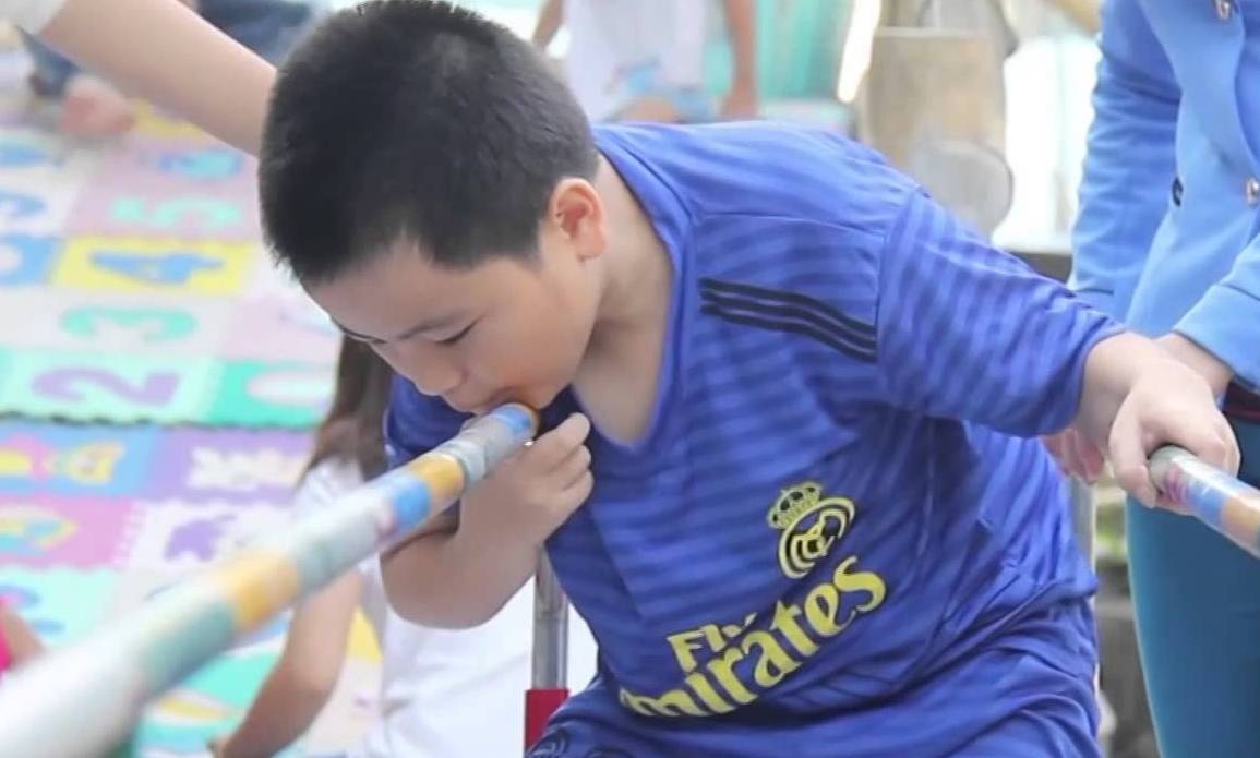 Xuong thuy tinh, nghi luc kim cuong hinh anh