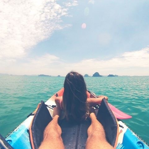 9X kiem boi tien khi di du lich hinh anh