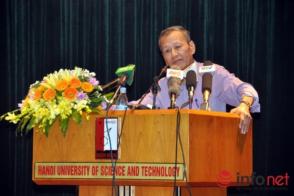 Bo truong Bo GD&DT nen de truong dai hoc tu chu tuyen sinh hinh anh