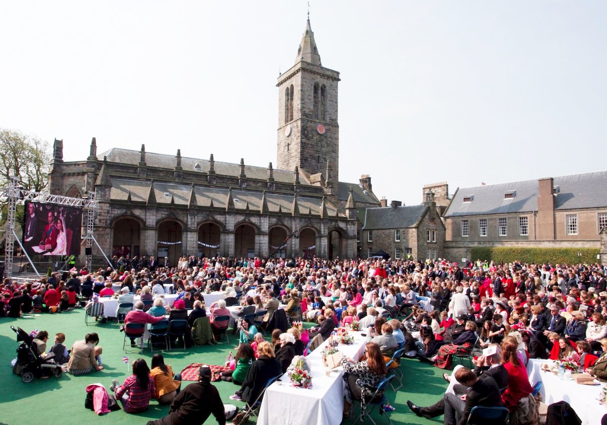 dai hoc tuyen sinh anh 5