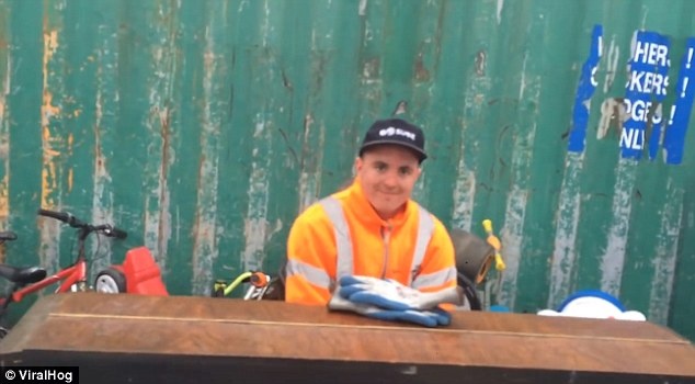 9X choi piano tai bai rac anh 1