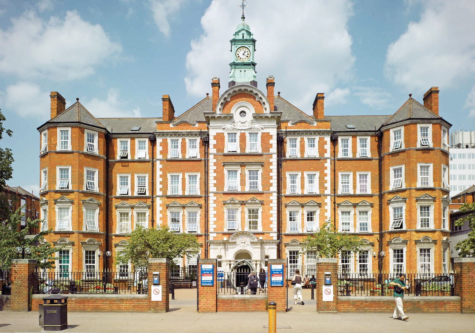 dai hoc hang dau anh 6