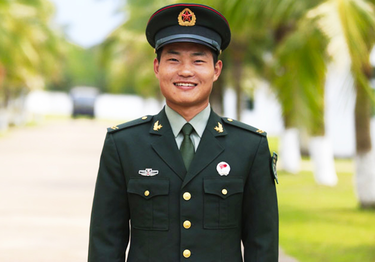 chuyên gia gỡ bom ảnh 1 chuyen gia go bom anh 1