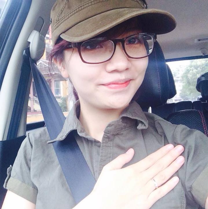 co giao noi tieng Facebook anh 1