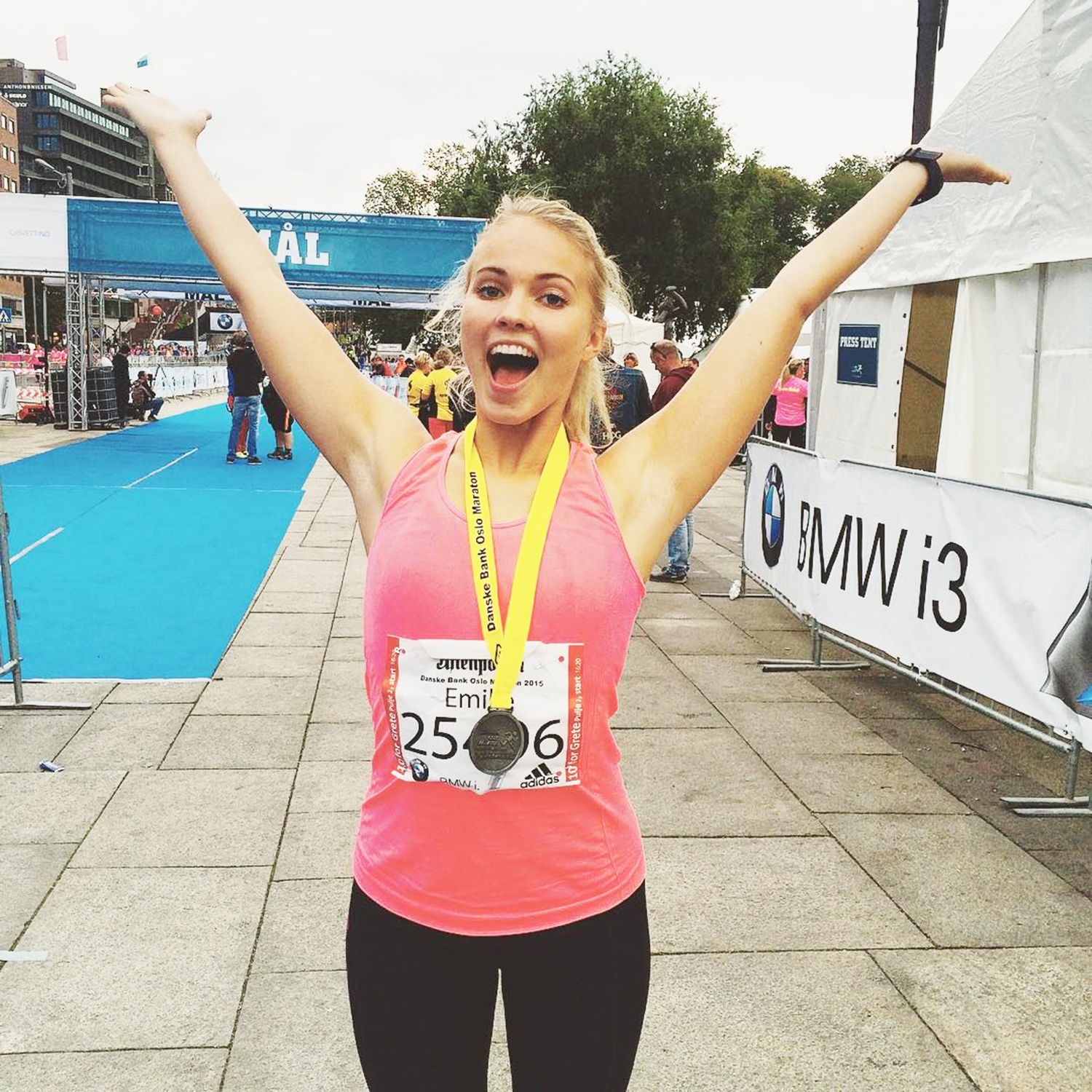 blogger xinh dep anh 6