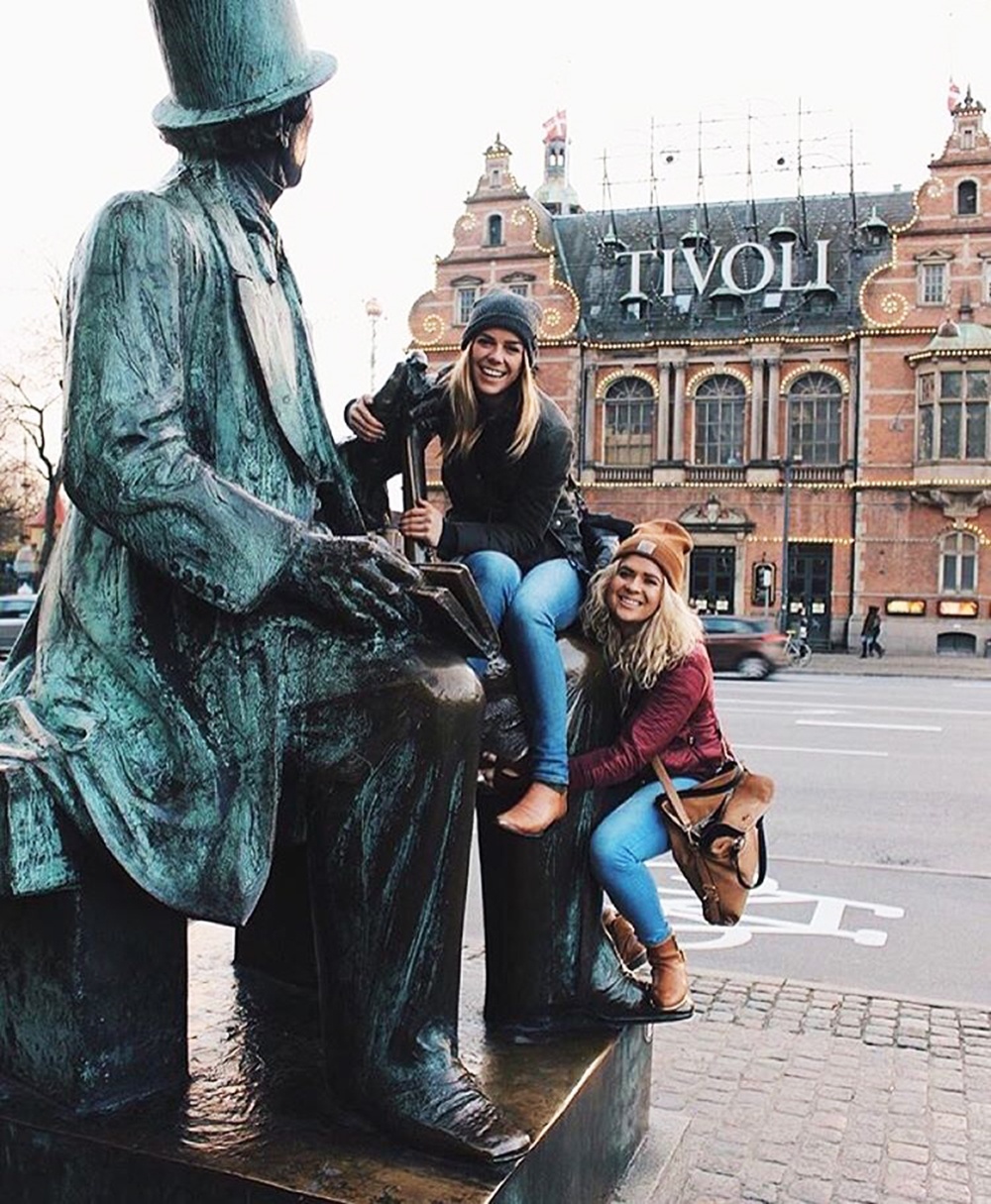 trao luu du lich cung ban than anh 14