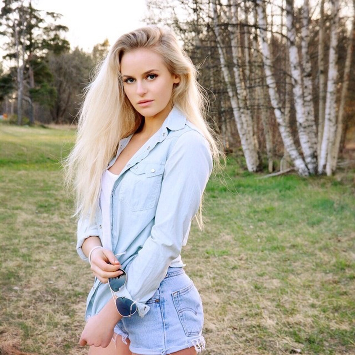 hot girl the hinh hut trieu fan anh 9