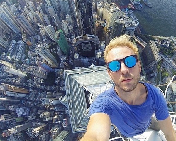 mất mạng vì chụp ảnh selfie ảnh 2 mat mang vi chup anh selfie anh 2