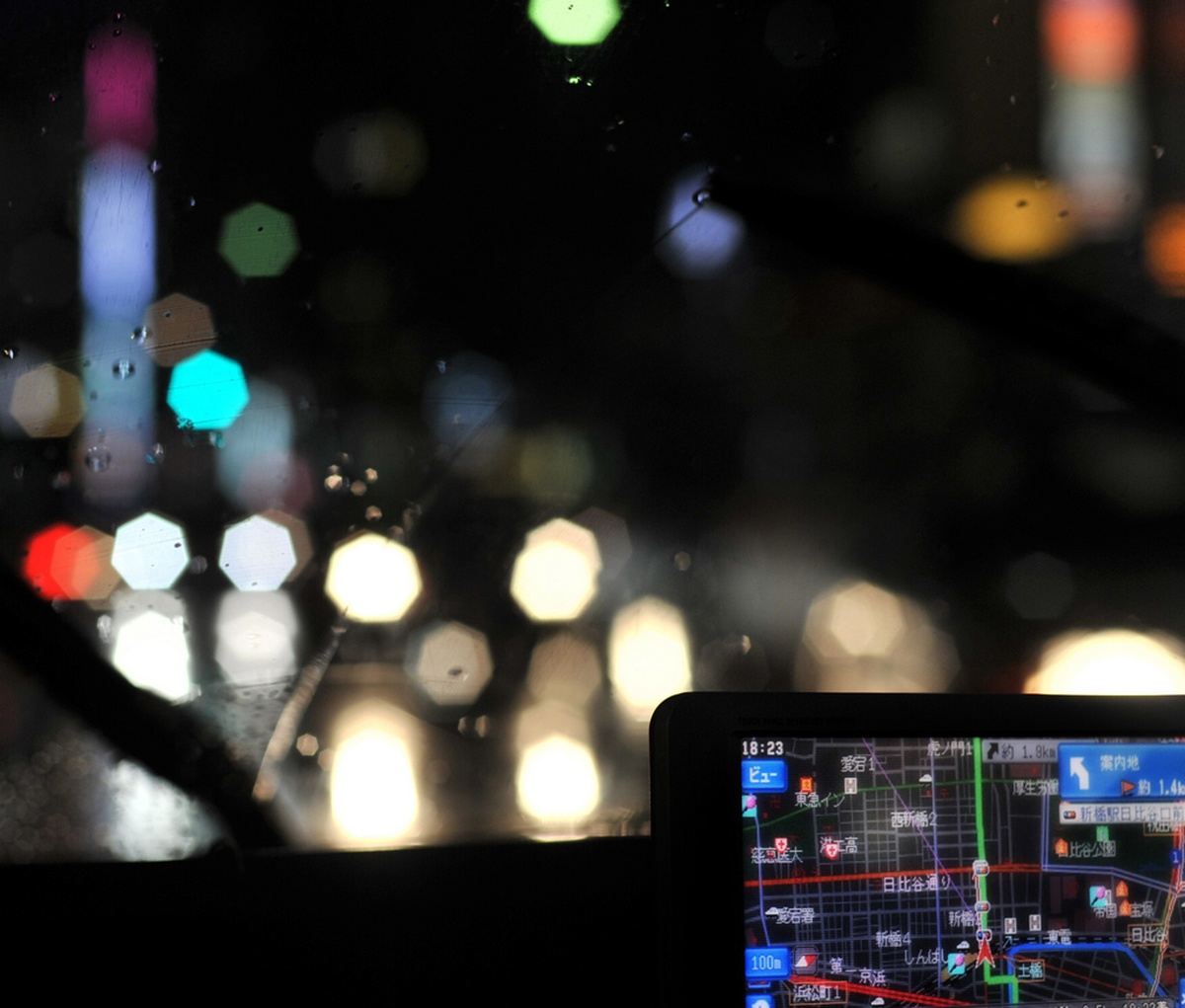 đi taxi một mình ban đêm ảnh 7 di taxi mot minh ban dem anh 7