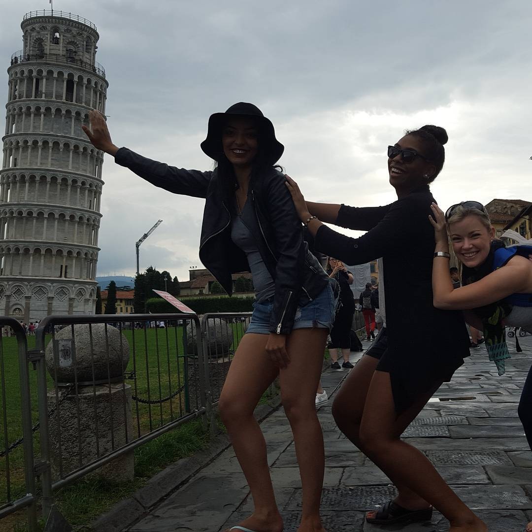 co gai di vong quanh the gioi anh 3