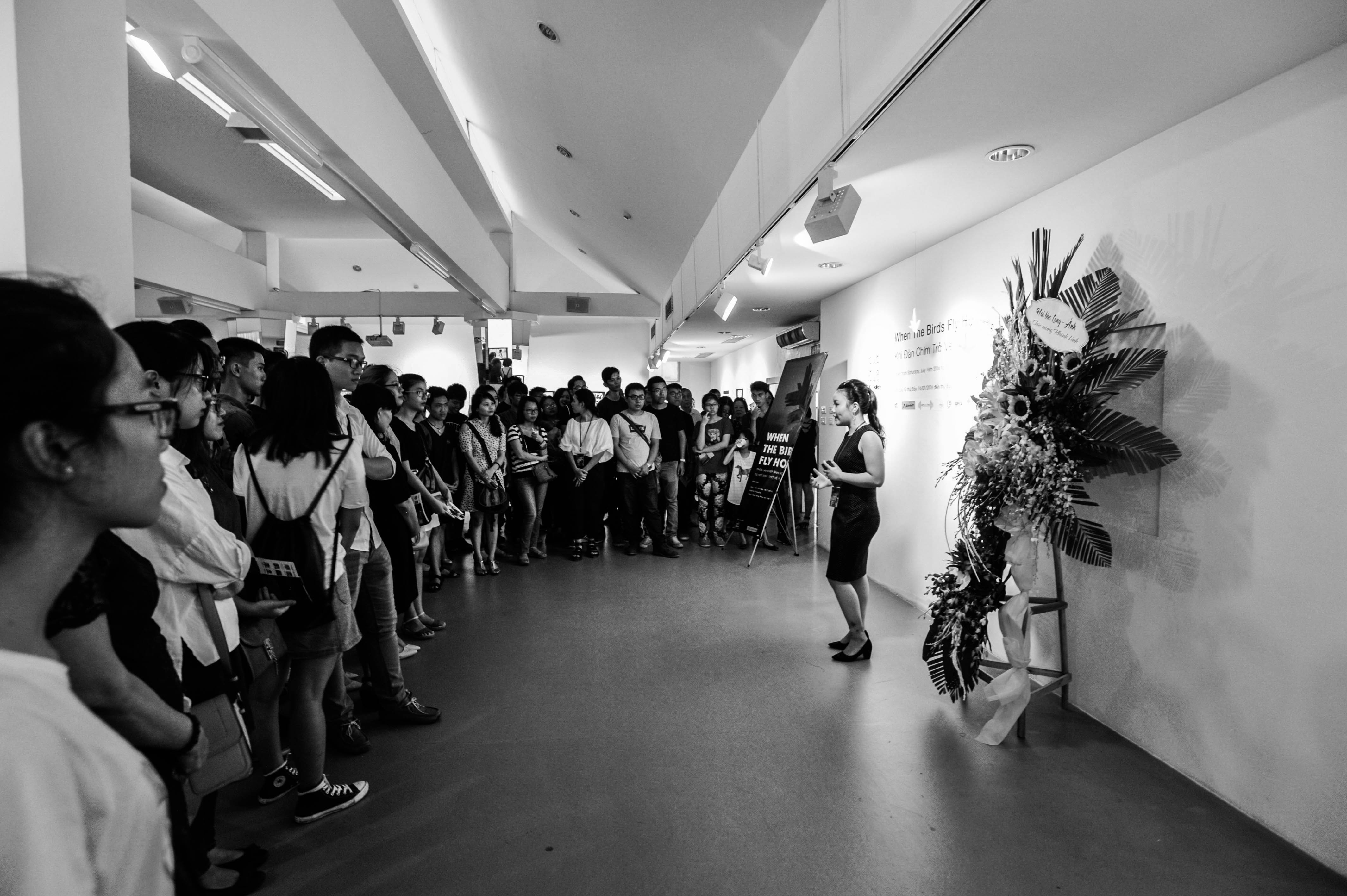 du hoc sinh tro ve anh 5