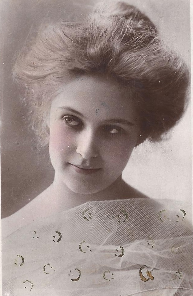 hot girl the gioi hon 100 nam truoc anh 10