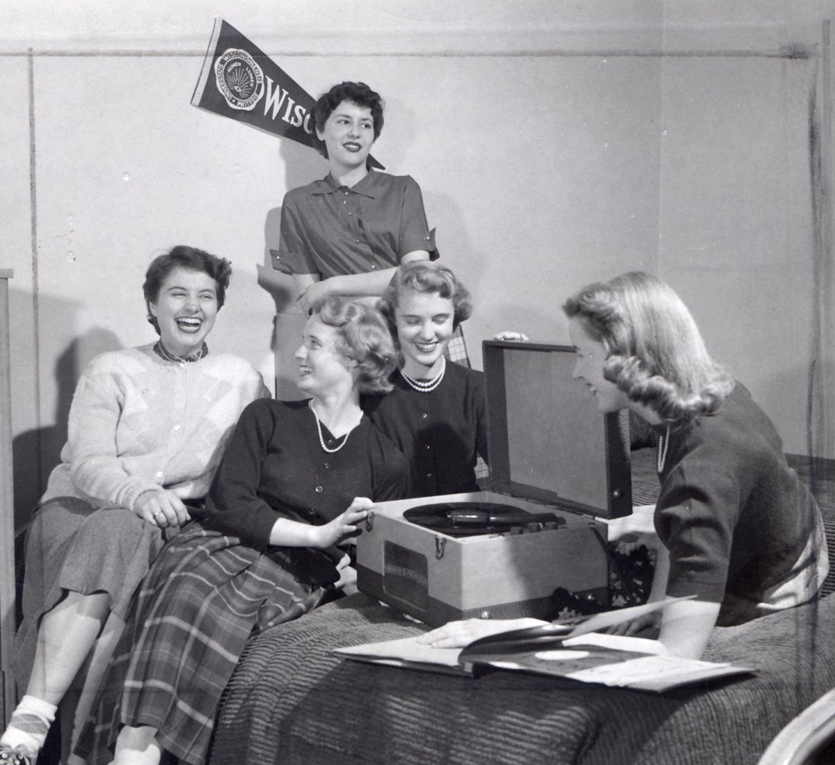 bo anh ky tuc xa 100 nam truoc anh 8