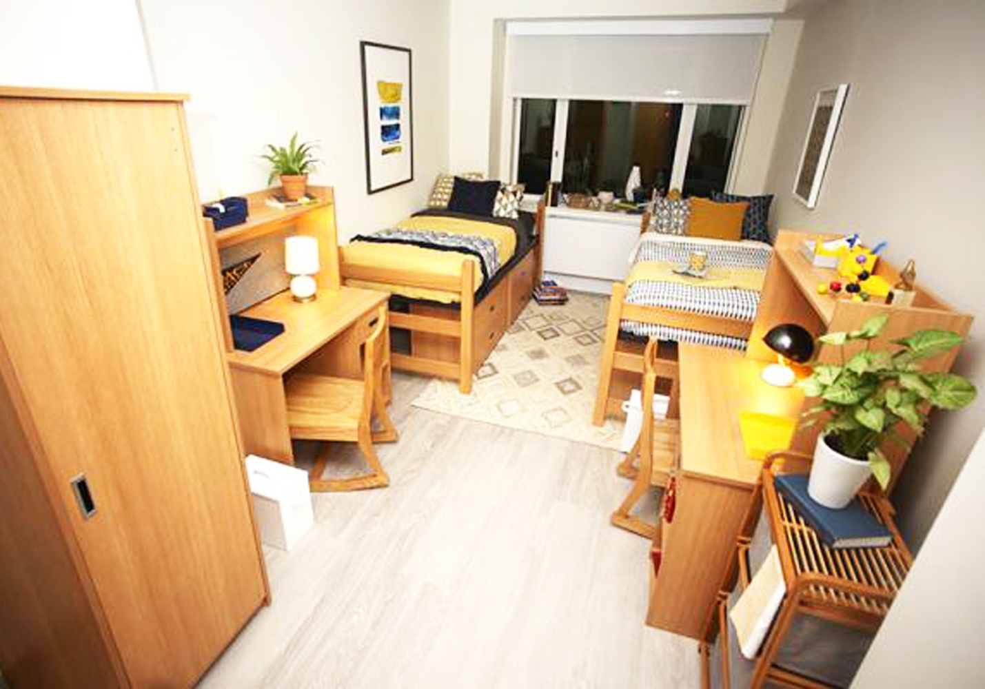 Ben trong ky tuc xa cao nhat the gioi hinh anh