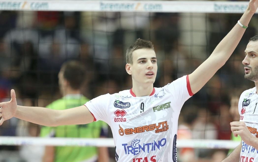 'Nam than bong chuyen' cao 2 m tai Olympic 2016 hinh anh