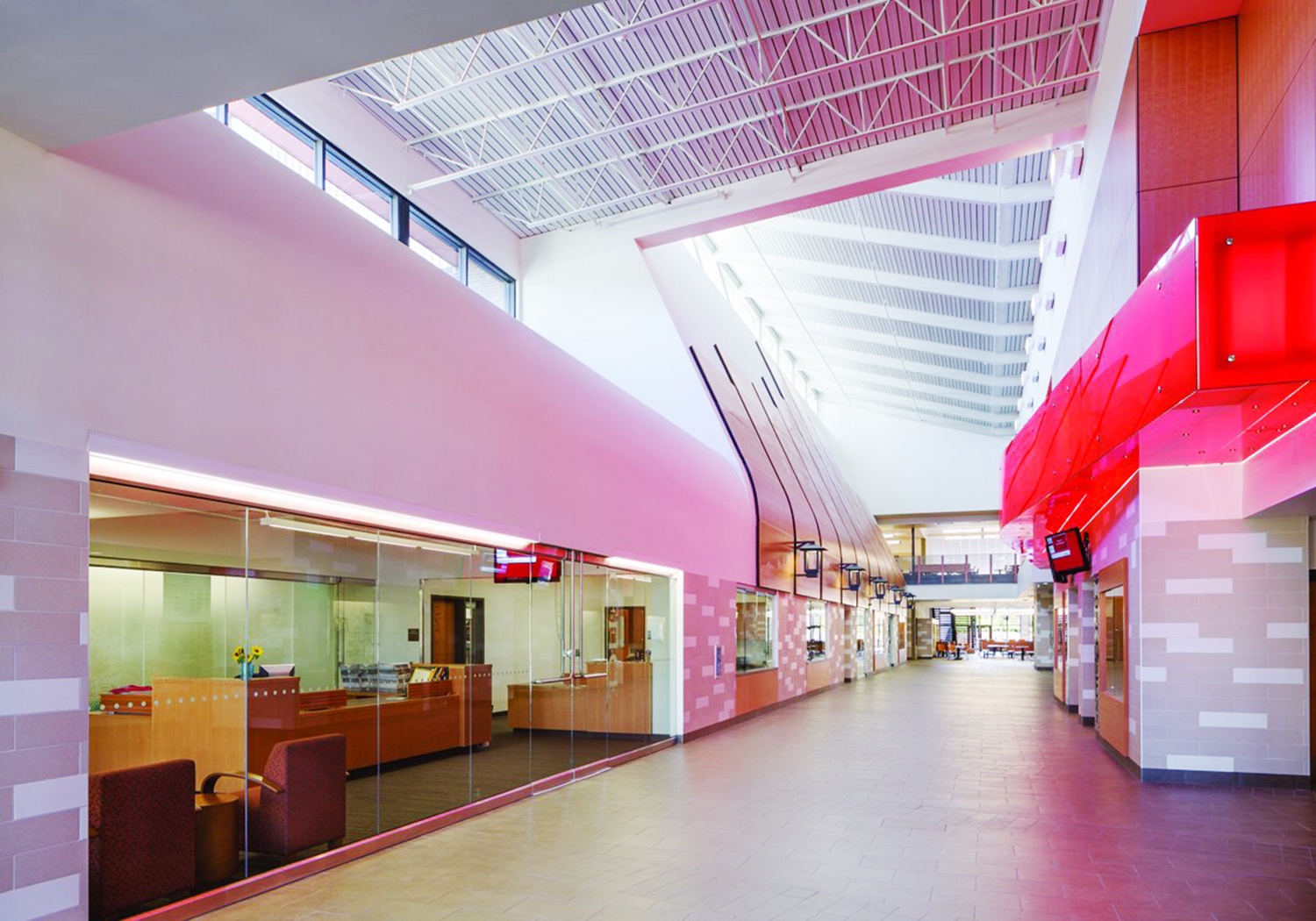 Nhung ngoi truong co thiet ke doc dao nhat o My hinh anh