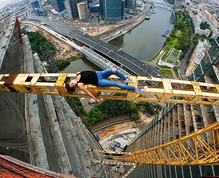 selfie trên nóc nhà chọc trời ảnh 6 selfie tren noc nha choc troi anh 6