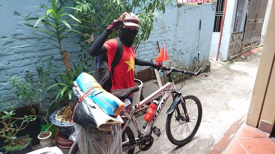 dap xe xuyen Viet ban ao gay quy anh 1