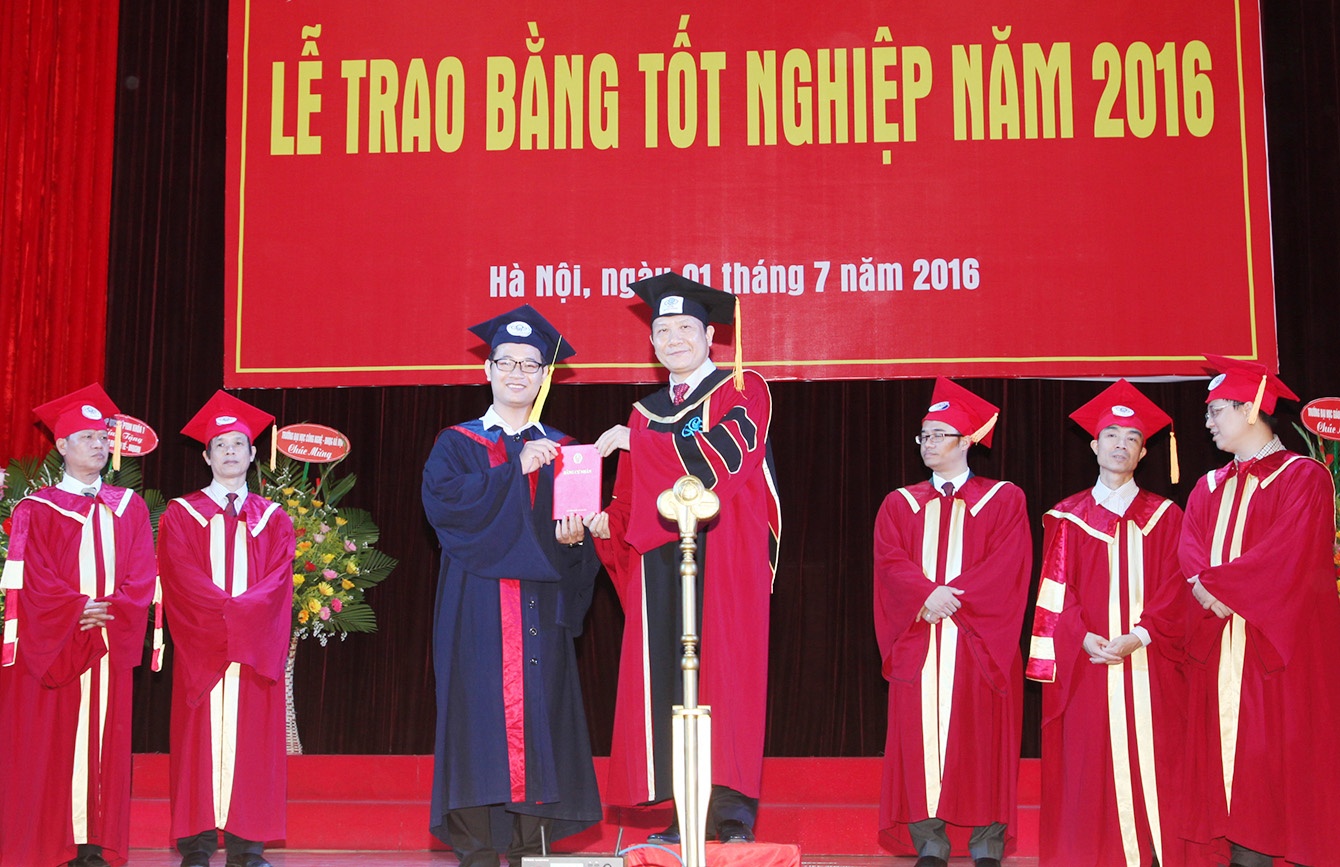 thủ khoa đại học ảnh 1 thu khoa dai hoc anh 1