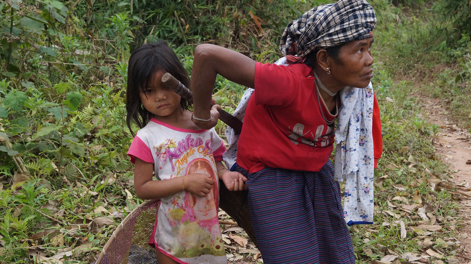 hoc chu o ban bon khong anh 2