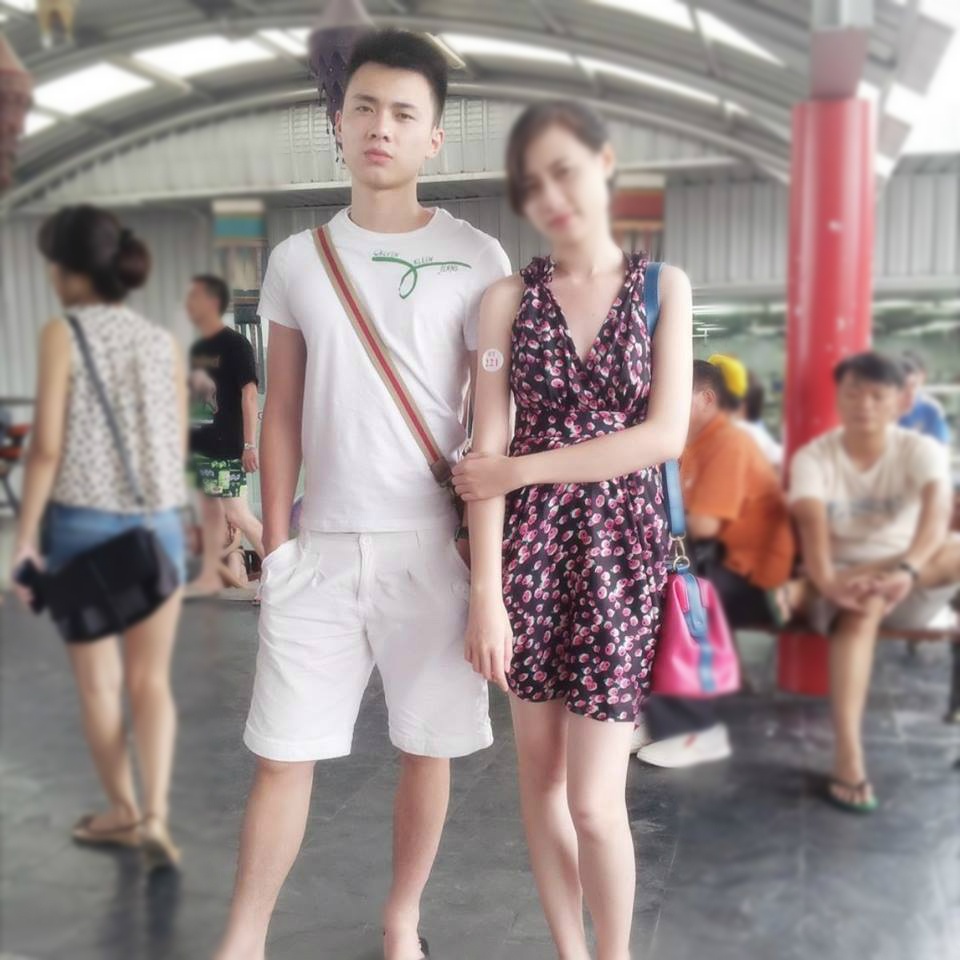 thay giao dien trai bi chup len anh 2