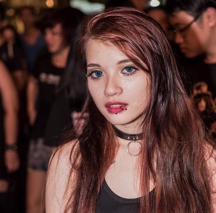 hot girl lai tay anh 4