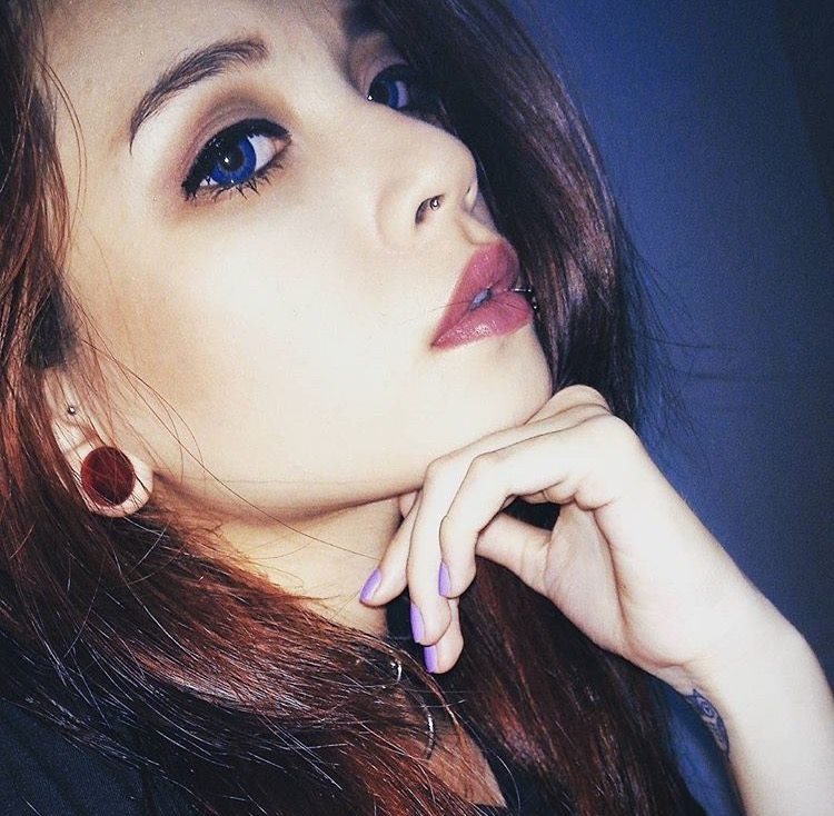 hot girl lai tay anh 7