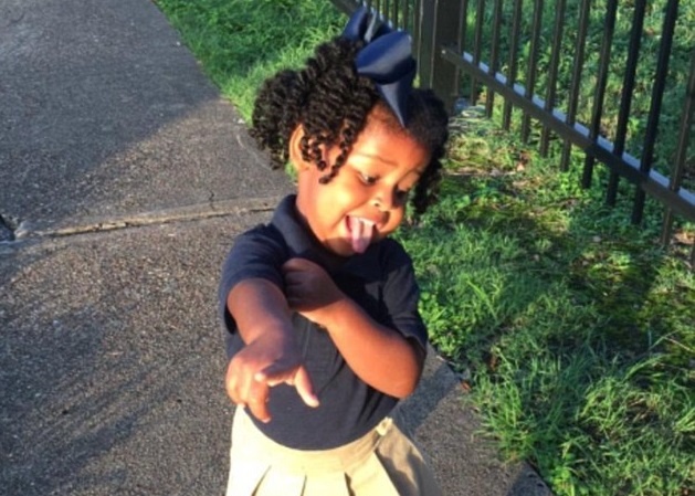 co be 2 tuoi tro thanh ngoi sao mang anh 1