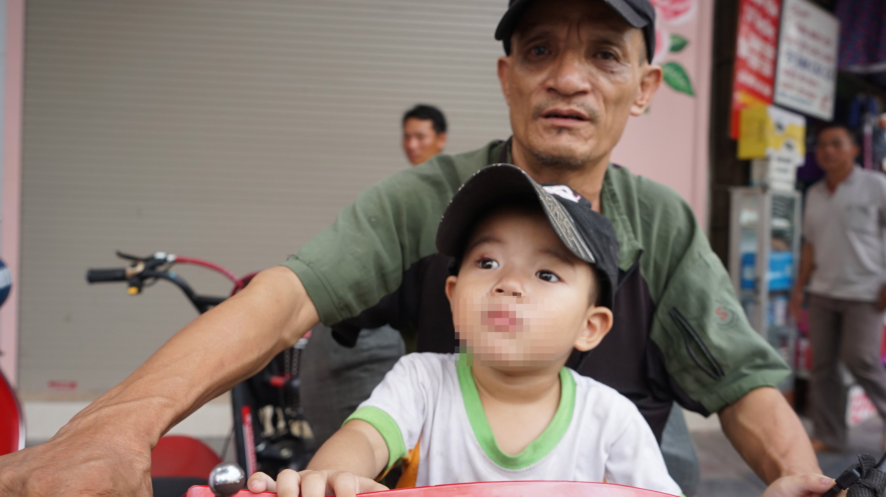 em be nam via he cho bo anh 2