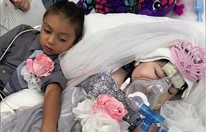 Co be 5 tuoi lam dam cuoi truoc khi qua doi hinh anh