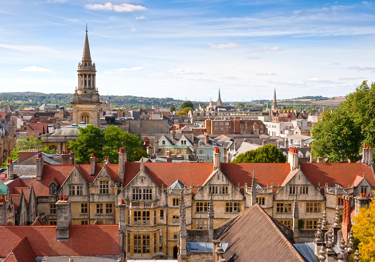 Muc hoc phi cua nhung truong dai hoc tot nhat the gioi hinh anh