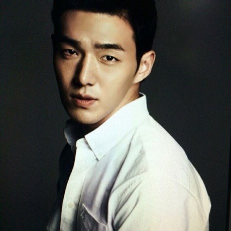 Chang phi cong dien trai nhat Han Quoc anh 2