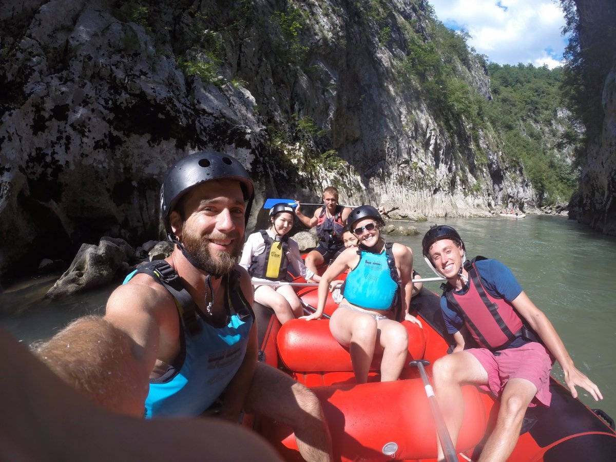 cap doi di vong quanh the gioi anh 6