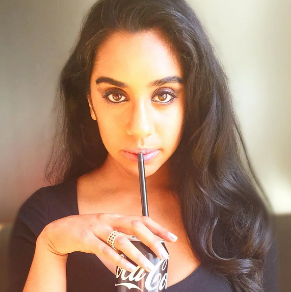 co gai bat chuoc Selena Gomez anh 2