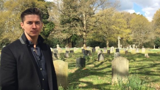 chang phong vien dien trai nhat hanh tinh anh 1