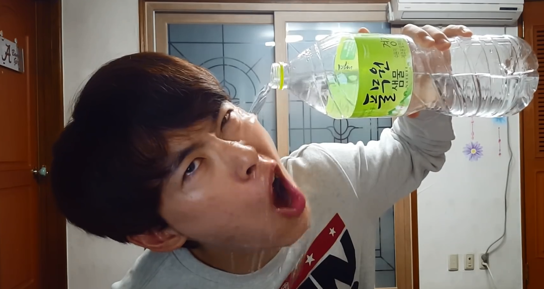 Video hien co luot xem nhieu nhat tren YouTube cua GoToe hinh anh