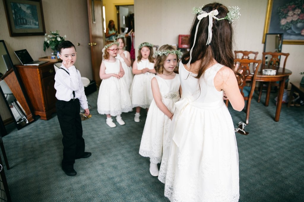 co giao moi hoc tro bi benh down den du le cuoi anh 6