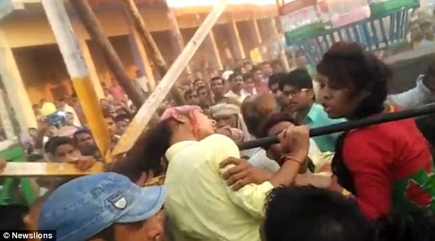 Tai nan kinh hoang cua co gai tre hinh anh