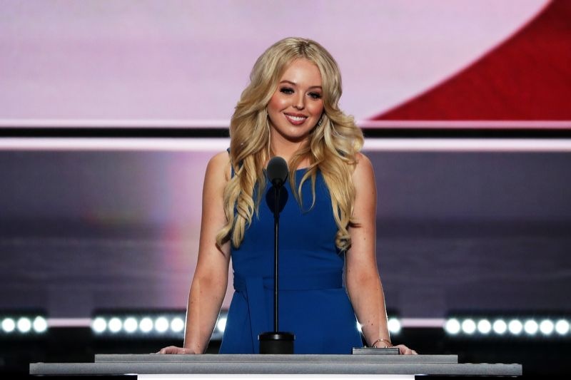 Tiffany Trump phat bieu tai Hoi nghi Quoc gia dang Cong Hoa hinh anh