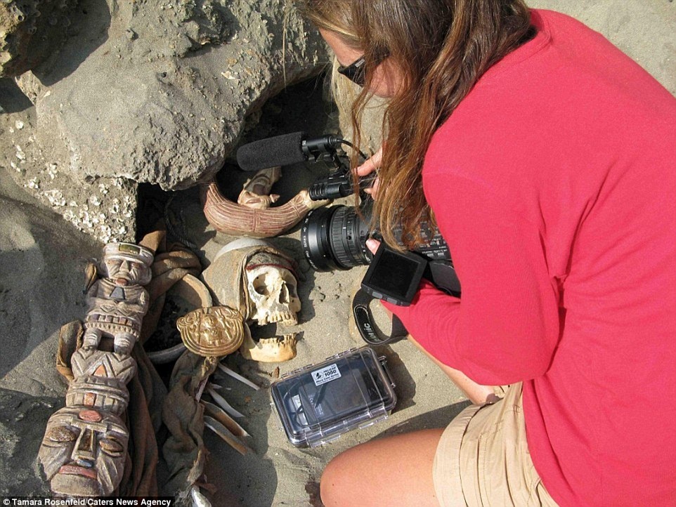 co gai boi tren xuong anh 12