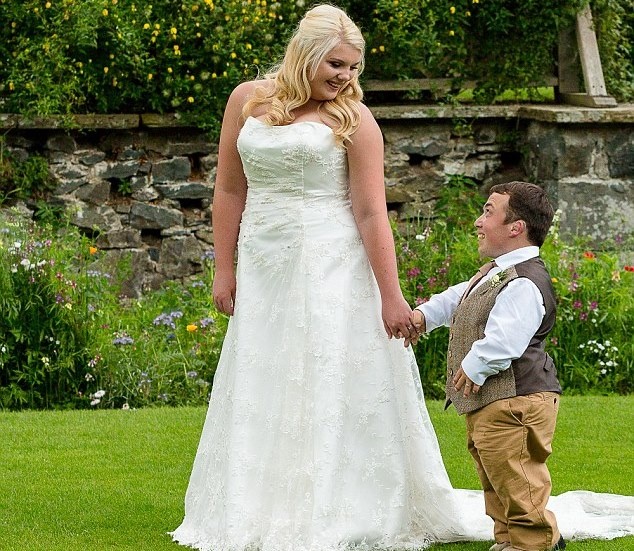 cap doi dua lech anh 10