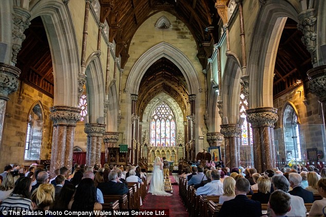 cap doi dua lech anh 5