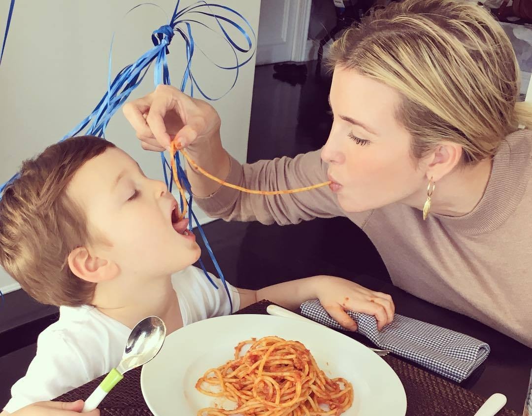 Gia dinh hanh phuc cua Ivanka hinh anh