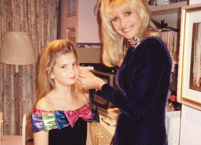 anh hoi nho cua con gai Donald Trump anh 9